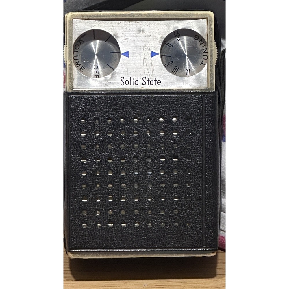 Vintage 60's Four-Star Solid-State Transistor Radio in Case Hong Kong Retro